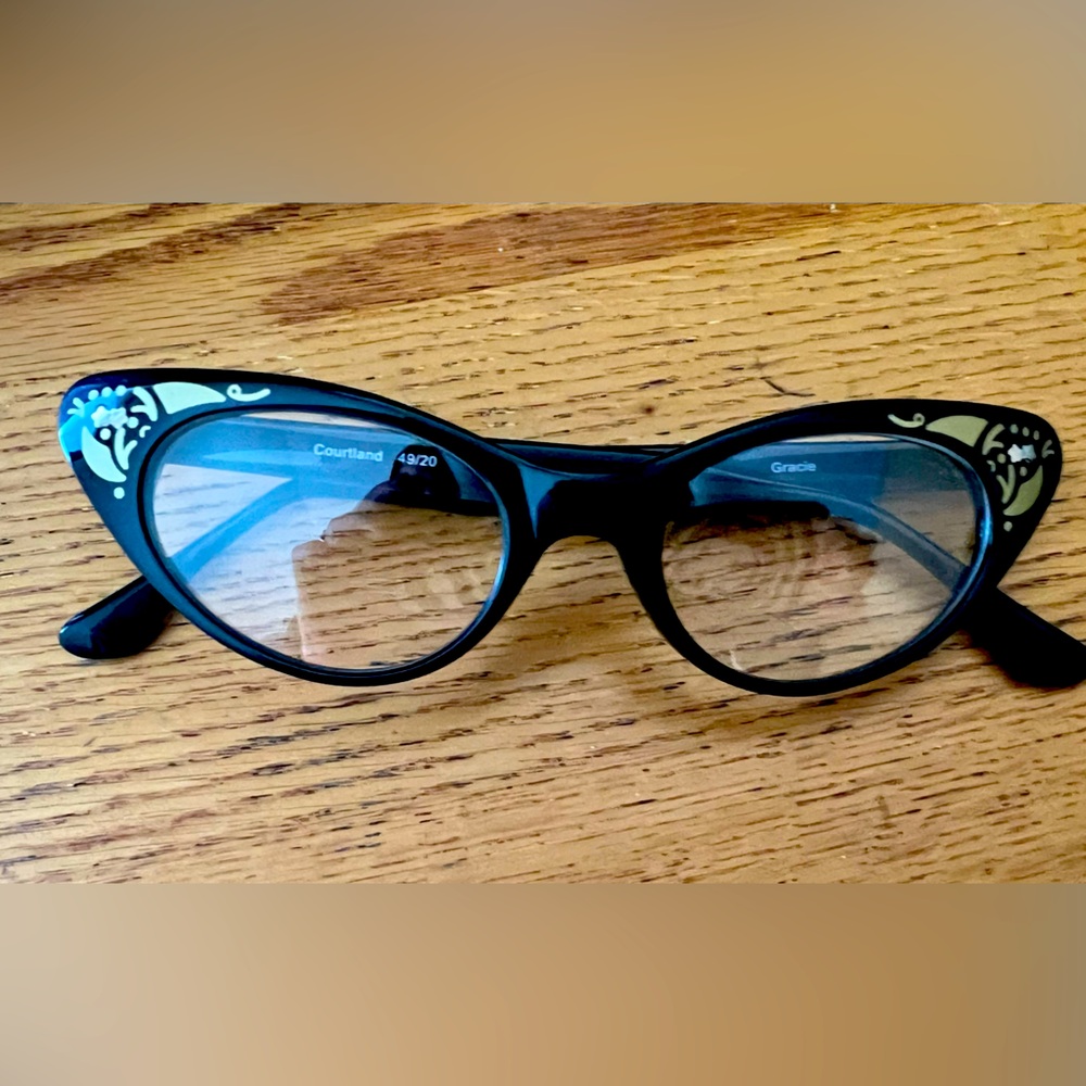 Retro glasses. Can easily be made prescription. Excellent condition